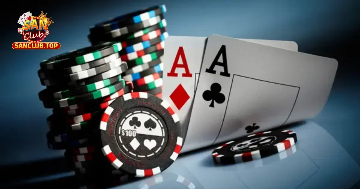 Luật Bài Poker – Quy Tắc Chơi Chuẩn Xác Tại SanClub 4 Sự khác biệt giữa poker truyền thống và poker online